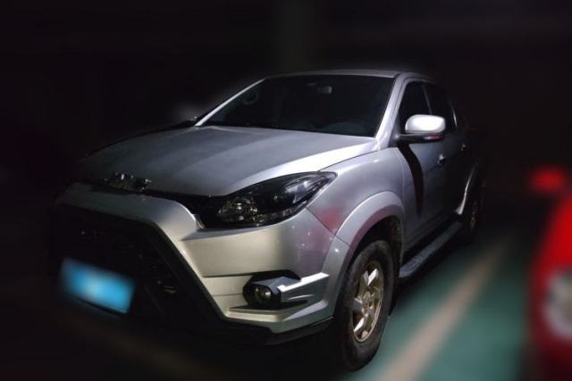 Used JMC Yuhu 5 2018 2.4T Classic Edition Diesel Manual 4x4 Luxury Version JX4D24A5L