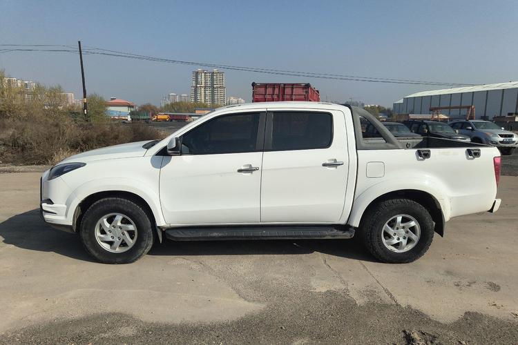 Used JMC Yuhu 5 2018 2.4T Classic Edition Diesel Manual 4x4 Luxury Version JX4D24A5L Exterior 5