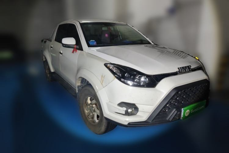 Used JMC Yuhu 5 2018 2.4T Classic Edition Diesel Manual 4x4 Luxury Version JX4D24A5L Front Right 45 Deg