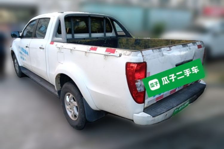Used JMC Yuhu 5 2018 2.4T Classic Edition Diesel Manual 4x4 Luxury Long-Wheelbase JX4D24A5L Rear Left 45 Deg