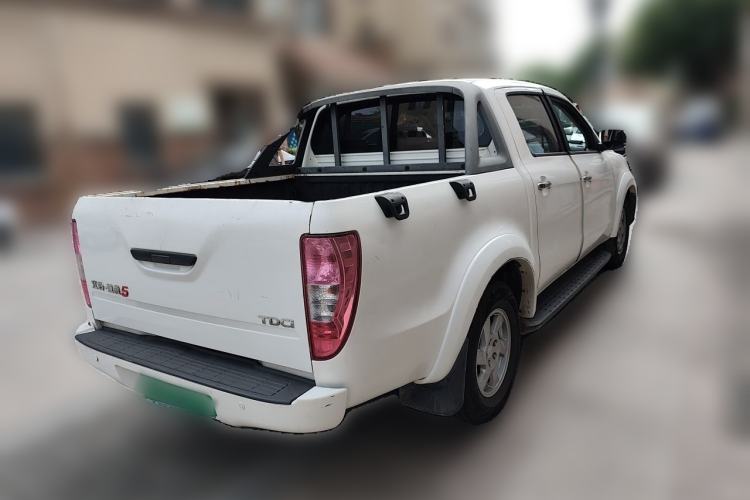 Used JMC Yuhu 5 2018 2.4T Classic Edition Diesel Manual Two-Wheel Drive Luxury Version JX4D24A5L Rear Right 45 Deg