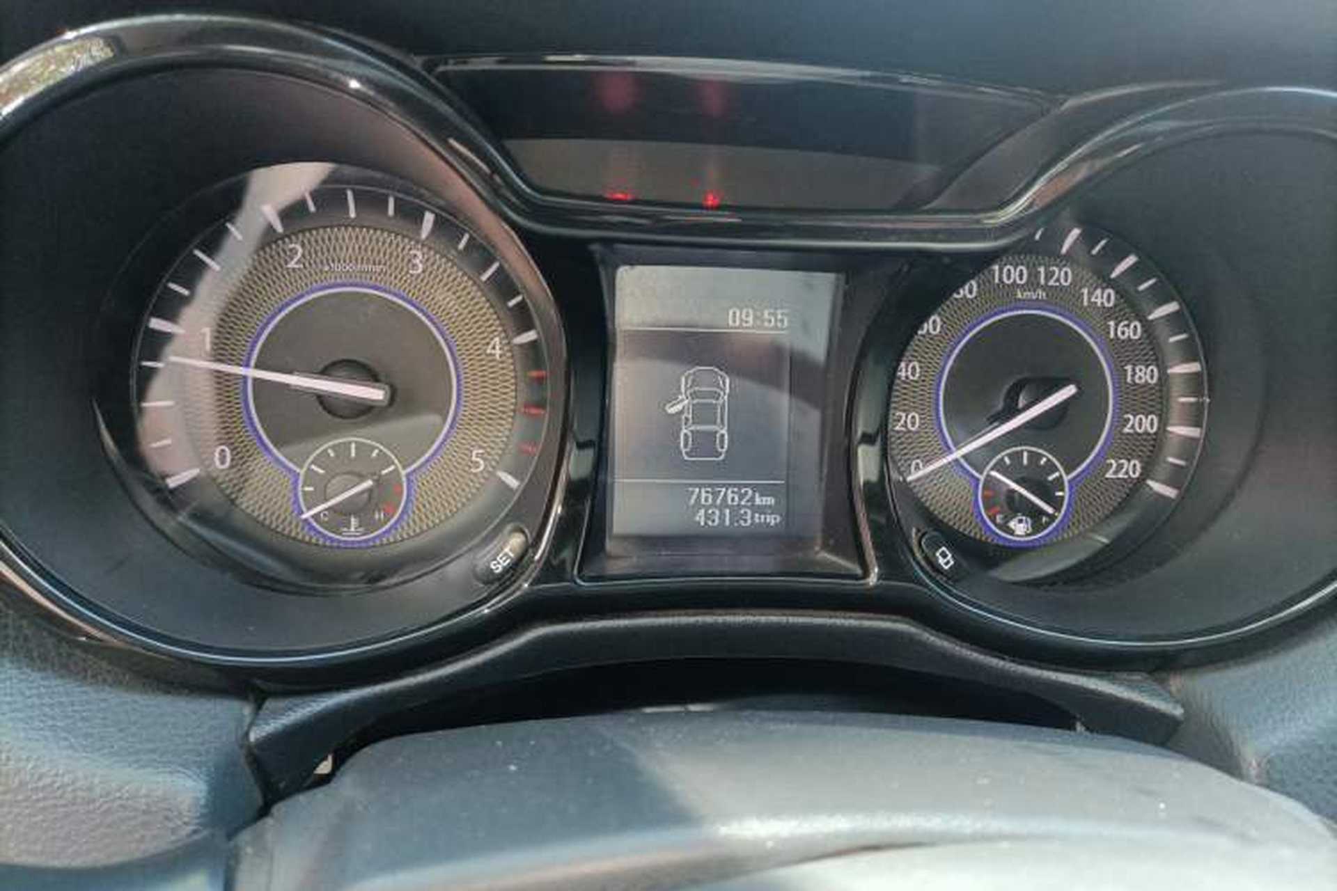 Used JMC Yuhu 5 2019 2.0T Diesel Manual Two-Wheel Drive Enhanced Version China VI Standard Long Wheelbase Instrument Cluster