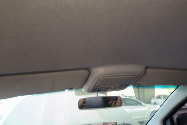 Used JMC Yuhu 5 2019 2.0T Diesel Manual 4x4 Advanced China VI Standard Headliner