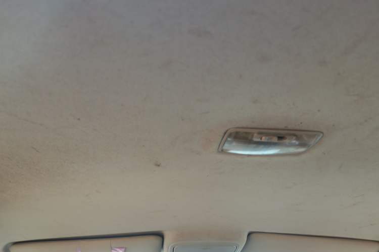 Used JMC Yuhu 5 2019 2.0T Diesel Manual Two-Wheel Drive Entry-Level China VI Standard Headliner