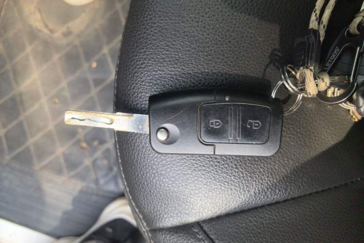 Used JMC Yuhu 5 2019 2.0T Diesel Manual 4x4 Advanced China VI Standard Interior 1