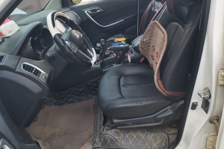 Used JMC Yuhu 5 2019 2.0T Diesel Manual Two-Wheel Drive Entry-Level China VI Standard Left Front Seat