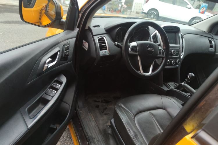 Used JMC Yuhu 5 2019 2.0T Diesel Manual Two-Wheel Drive Enhanced Version China VI Standard Long Wheelbase Driver Seat