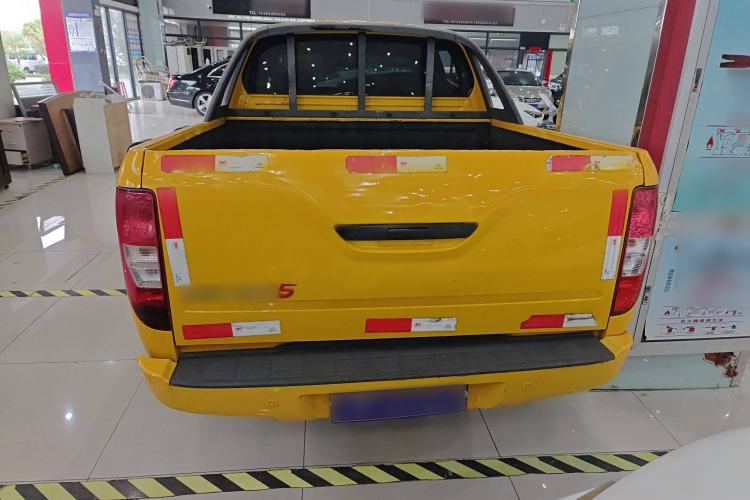 Used JMC Yuhu 5 2019 2.0T Diesel Manual Two-Wheel Drive Classic China VI Standard Exterior 4