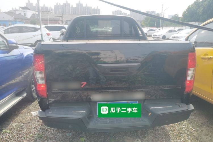 Used JMC Yuhu 7 2022 2.0T Manual Diesel Two-Wheel Drive Comfort Plus Long Wheelbase Exterior 4