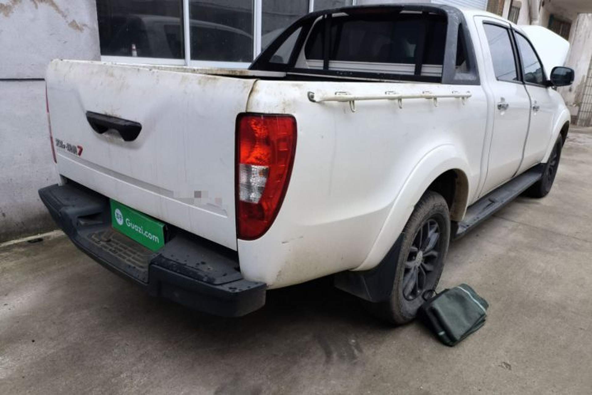 Used JMC Yuhu 7 2022 2.0T Automatic Gasoline Two-Wheel Drive Comfort Plus Long Wheelbase JX4G20A6L Rear Right 45 Deg