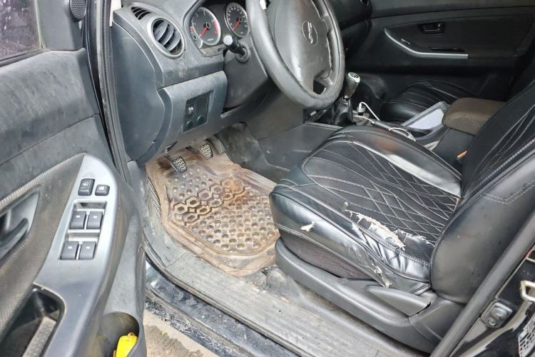 Used JMC Yuhu 7 2012 2.4T Two-Wheel Drive Manual Standard Edition JX4D24 Driver Seat
