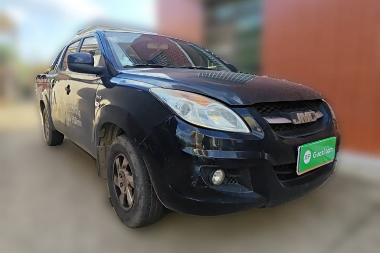 Used JMC Yuhu 7 2012 2.4T Two-Wheel Drive Manual Standard Edition JX4D24 Front Right 45 Deg