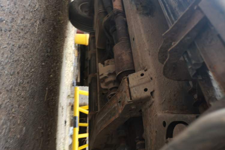 Used JMC Yuhu 7 2012 2.4L 4x4 Manual Standard Edition 4G69 Chassis Front Right