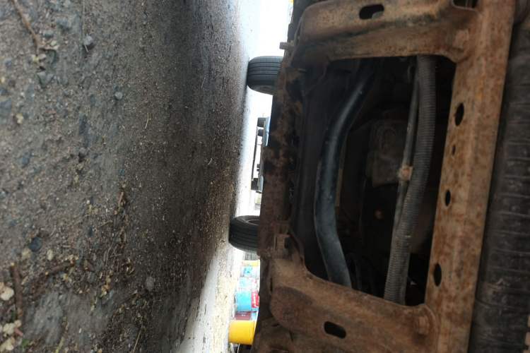 Used JMC Yuhu 7 2012 2.4L 4x4 Manual Standard Edition 4G69 Chassis Front