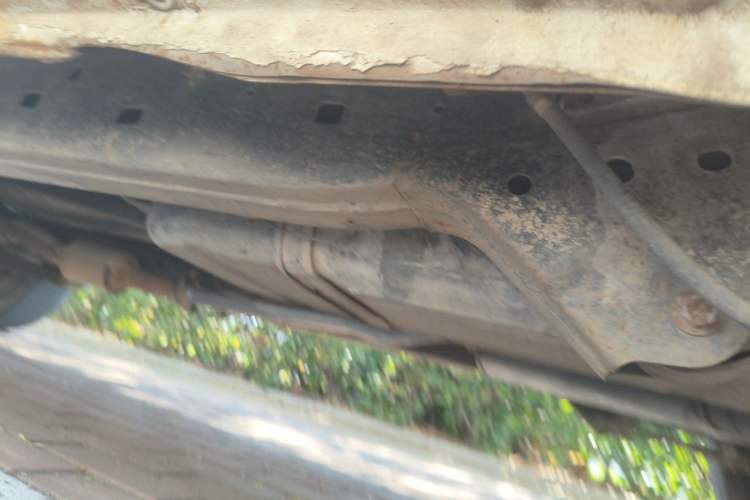 Used JMC Yuhu 7 2012 2.4L Two-Wheel Drive Manual Standard Edition 4G69 Chassis Rear Left