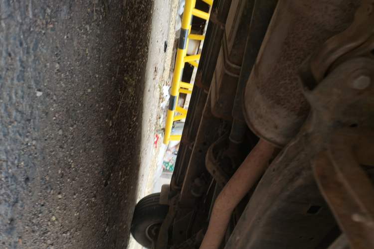Used JMC Yuhu 7 2012 2.4L 4x4 Manual Standard Edition 4G69 Chassis Rear Right
