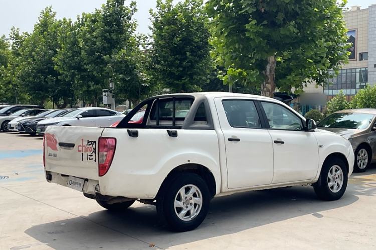 Used JMC Yuhu 7 2012 2.4T Two-Wheel Drive Manual Standard Edition JX4D24 Exterior 3