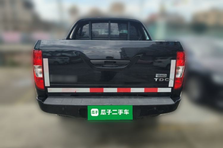 Used JMC Yuhu 7 2016 2.4T Four-Wheel Drive Luxury Edition JX4D24 Rear