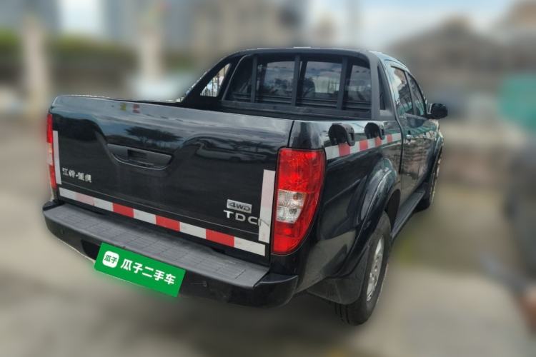 Used JMC Yuhu 7 2016 2.4T Four-Wheel Drive Luxury Edition JX4D24 Rear Right 45 Deg