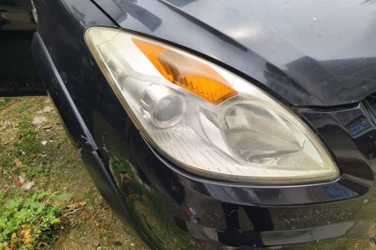 Used JMC Yuhu 7 2016 2.4T Two-Wheel Drive Luxury Edition JX4D24 Right Front Headlight