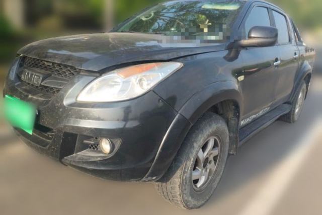 Used JMC Yuhu 7 2016 2.4T Four-Wheel Drive Luxury Edition JX4D24