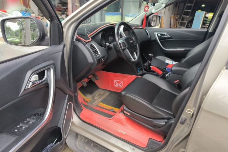 Used JMC Yuhu 7 2016 2.4L Four-Wheel Drive Ultra-Luxury 4G69 Driver Seat