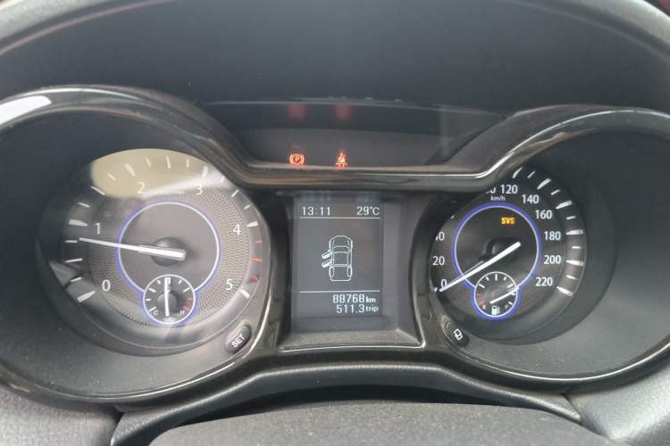 Used JMC Yuhu 7 2016 2.4L Four-Wheel Drive Ultra-Luxury 4G69 Instrument Cluster