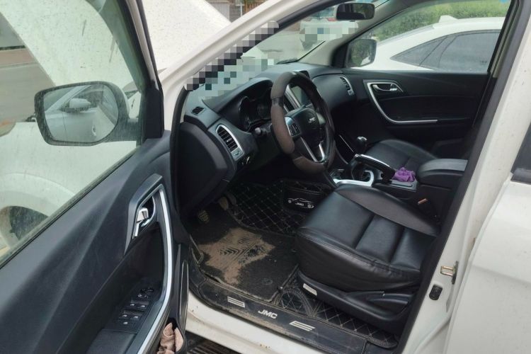 Used JMC Yuhu 7 2016 2.4T Four-Wheel Drive Luxury Edition JX4D24 Driver Seat