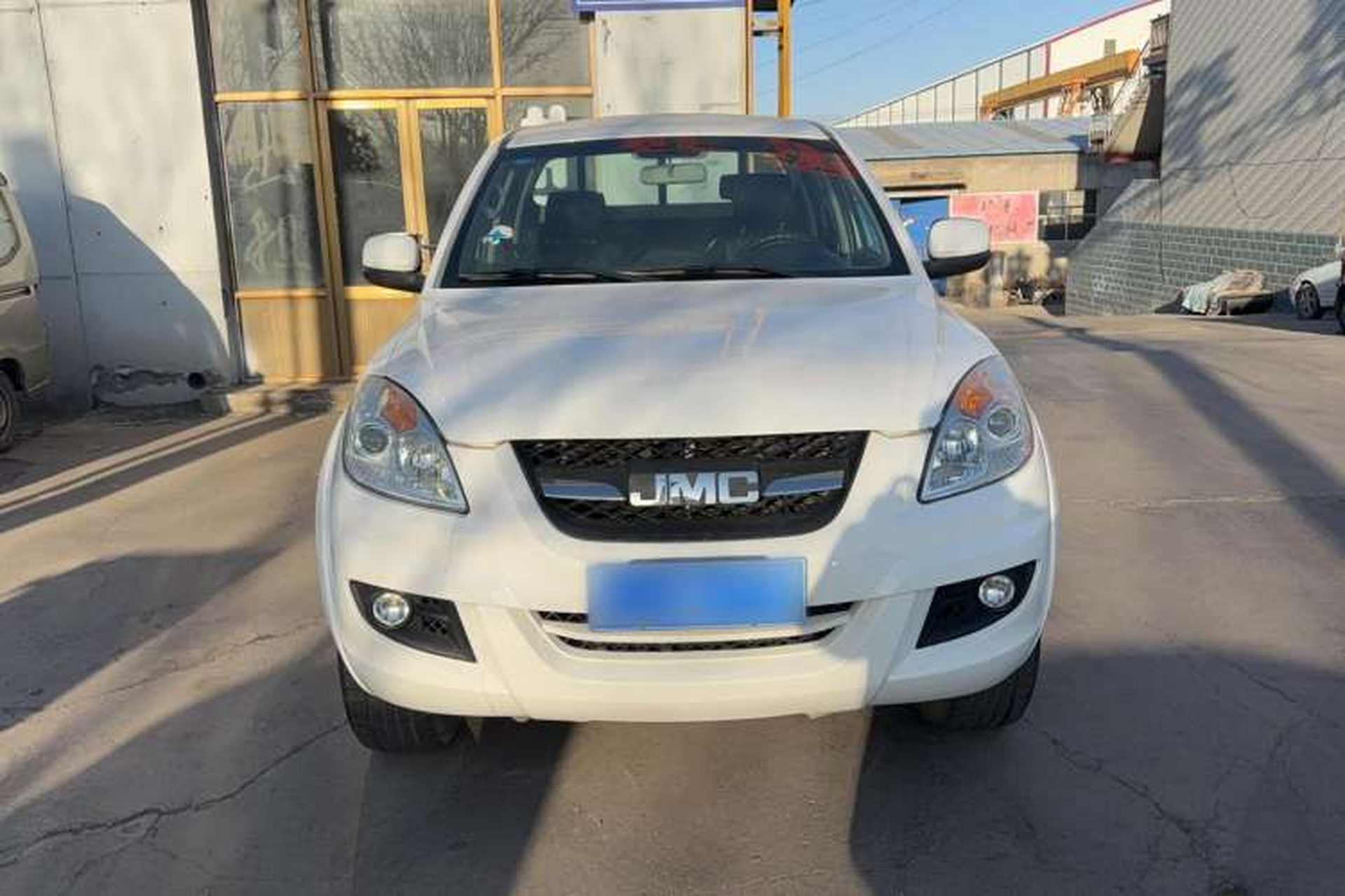 Used JMC Yuhu 7 2016 2.4T Four-Wheel Drive Luxury Edition JX4D24 Exterior 1