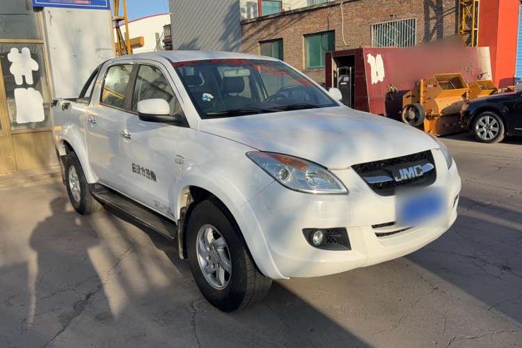 Used JMC Yuhu 7 2016 2.4T Four-Wheel Drive Luxury Edition JX4D24 Exterior 2