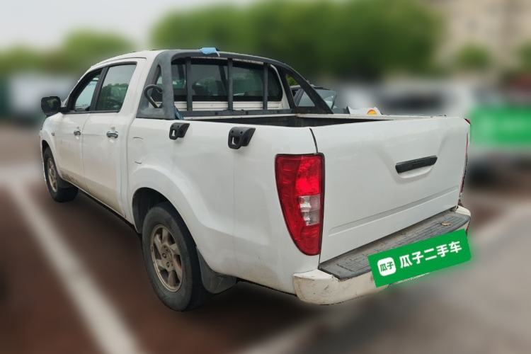 Used JMC Yuhu 7 2016 2.4T Two-Wheel Drive Luxury Edition JX4D24 Exterior 3