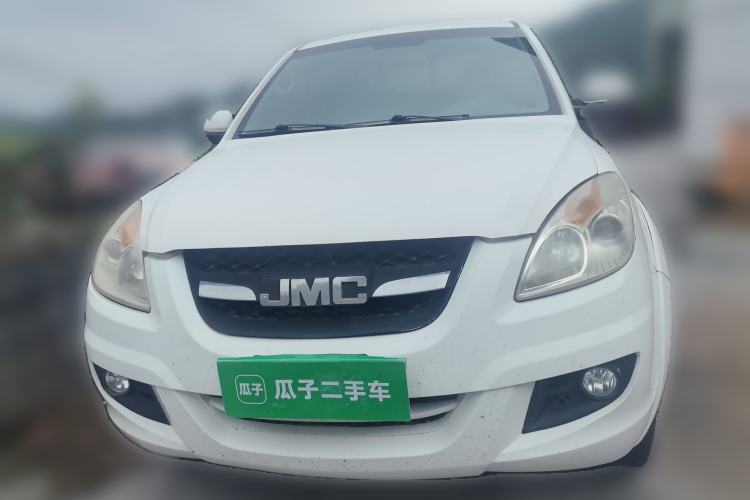 Used JMC Yuhu 7 2016 2.4L Four-Wheel Drive Luxury Version 4G69 Front
