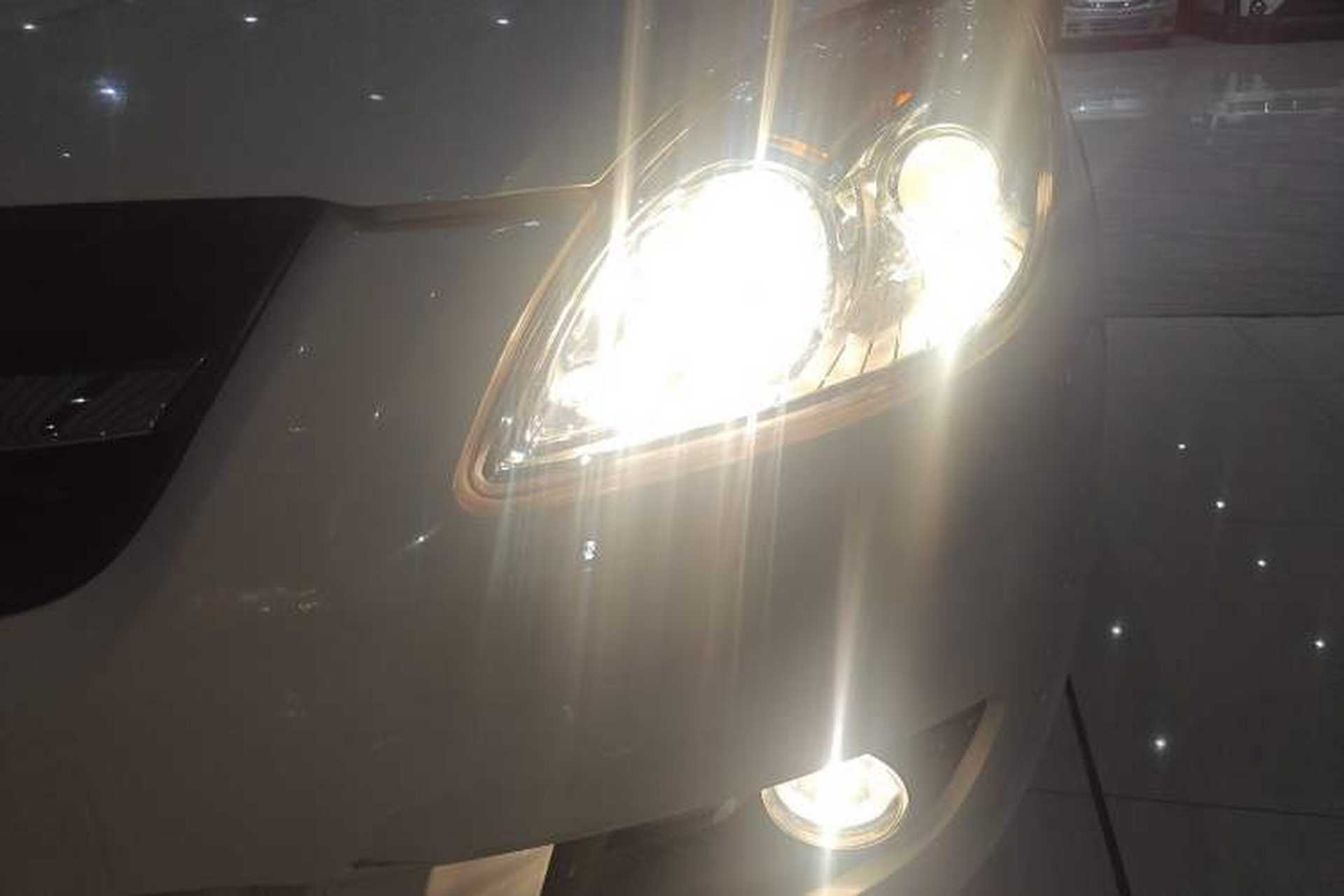Used JMC Yuhu 7 2016 2.4T Two-Wheel Drive Luxury Edition JX4D24 Left Front Headlight
