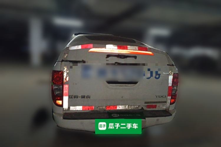 Used JMC Yuhu 7 2016 2.4T Two-Wheel Drive Luxury Edition JX4D24 Rear