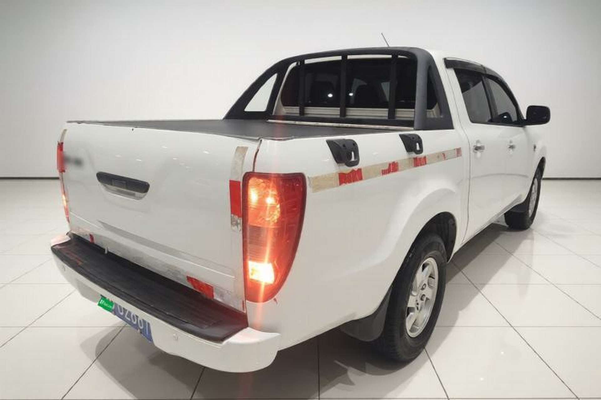 Used JMC Yuhu 7 2016 2.4T Two-Wheel Drive Luxury Edition JX4D24 Rear Right 45 Deg