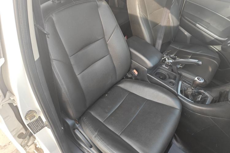 Used JMC Yuhu 7 2016 2.4T Four-Wheel Drive Ultra-Luxury Edition JX4D24 Right Front Seat
