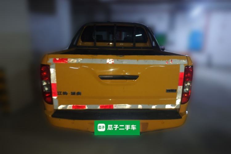 Used JMC Yuhu 7 2016 2.4L Four-Wheel Drive Luxury Version 4G69 Exterior 4