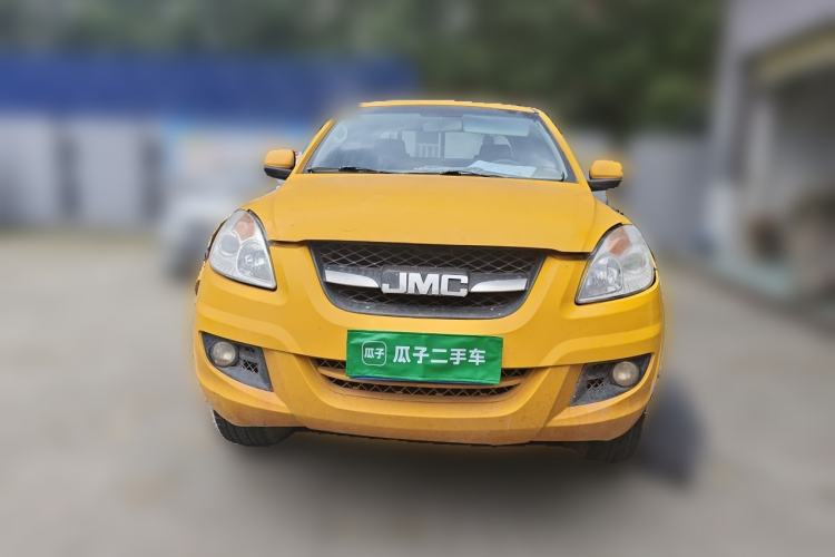 Used JMC Yuhu 7 2016 2.4L Four-Wheel Drive Luxury Version 4G69 Front