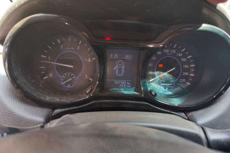 Used JMC Yuhu 7 2017 2.4T Classic Edition Diesel 4x4 Luxury Version JX4D24A5L Instrument Cluster