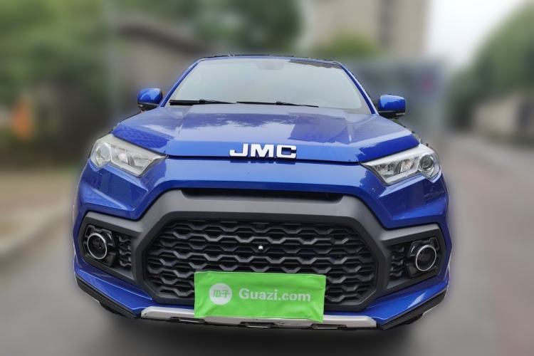 Used JMC Yuhu 7 2017 2.0T Gasoline Automatic 4x4 Luxury Edition JX4G20A5L Front