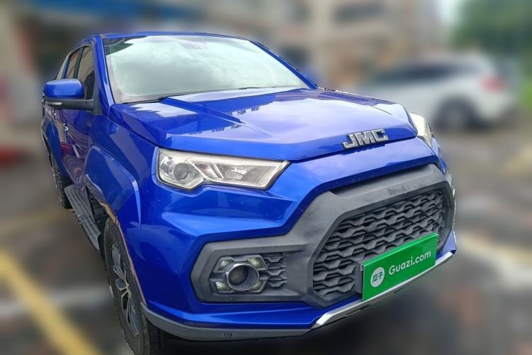 Used JMC Yuhu 7 2017 2.0T Gasoline Automatic 4x4 Ultra-Luxury Version JX4G20A5L Front Right 45 Deg