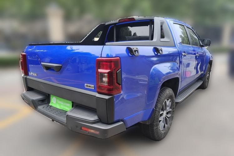 Used JMC Yuhu 7 2017 2.0T Gasoline Automatic 4x4 Luxury Edition JX4G20A5L Rear Right 45 Deg