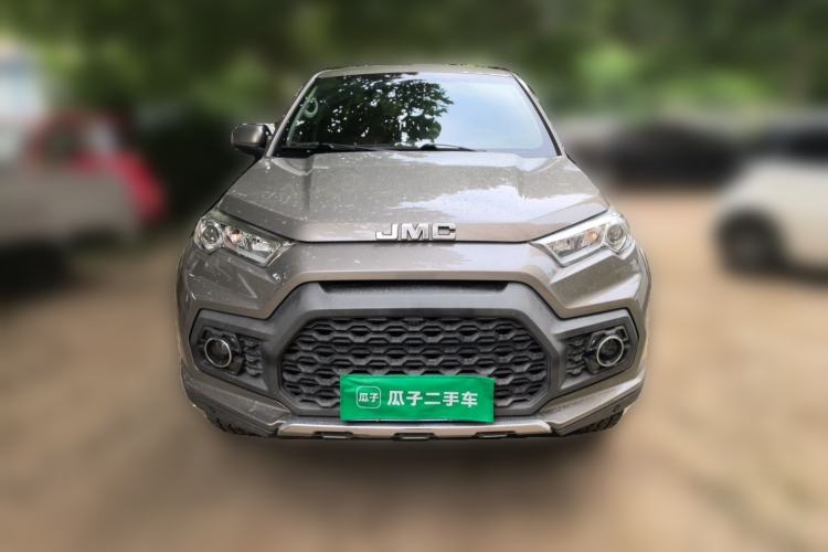 Used JMC Yuhu 7 2017 2.0T Gasoline Automatic 4x4 Ultra-Luxury Version JX4G20A5L Front