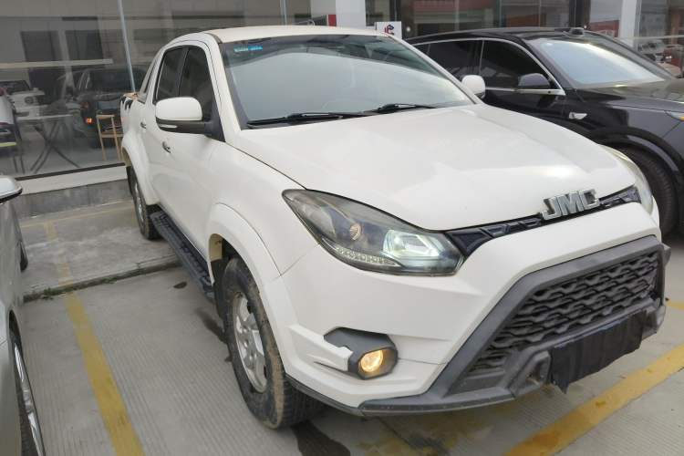 Used JMC Yuhu 7 2017 2.4T Classic Edition Diesel 4x4 Luxury Version JX4D24A5L Exterior 2