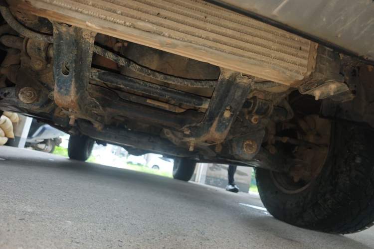 Used JMC Yuhu 7 2019 2.0T Diesel Manual 4x4 Comfort Edition China VI Standard JX4D20A6L Chassis Front