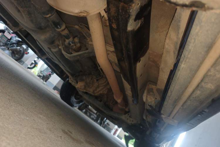 Used JMC Yuhu 7 2019 2.0T Diesel Manual 4x4 Comfort Edition China VI Standard JX4D20A6L Chassis Rear Right