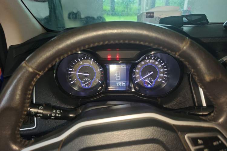 Used JMC Yuhu 7 2019 2.0T Diesel Manual 4x4 Comfort Edition China VI Standard JX4D20A6L Instrument Cluster