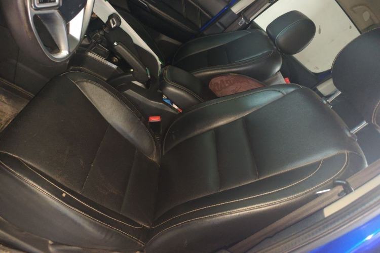 Used JMC Yuhu 7 2019 2.0T Diesel Manual 4x4 Comfort Edition China VI Standard JX4D20A6L Left Front Seat
