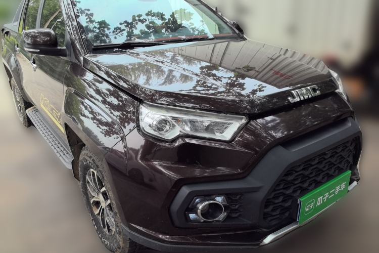 Used JMC Yuhu 7 2019 2.0T Diesel Manual 4x4 Comfort Edition China VI Standard JX4D20A6L Exterior 2