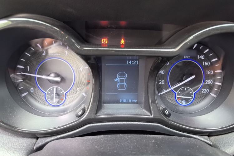 Used JMC Yuhu 7 2019 2.0T Diesel Manual 4x4 Comfort Edition China VI Standard JX4D20A6L Instrument Cluster